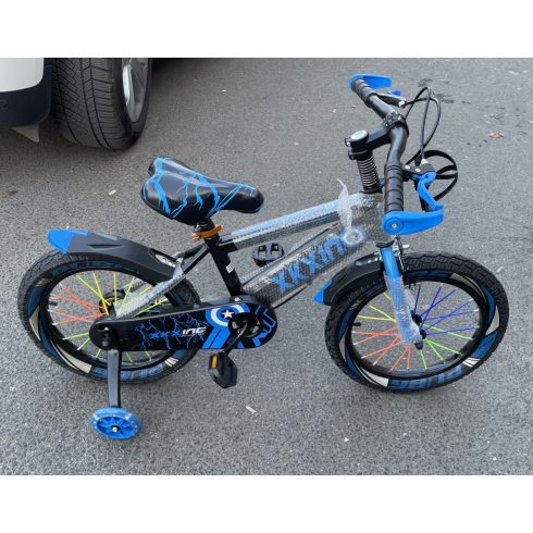 16-os kék színű kerékpár